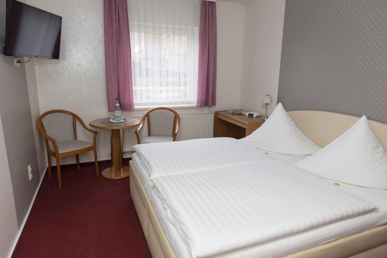 Pension Der Kleine Nachbar Gotha Buitenkant foto