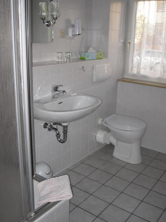 Pension Der Kleine Nachbar Gotha Buitenkant foto